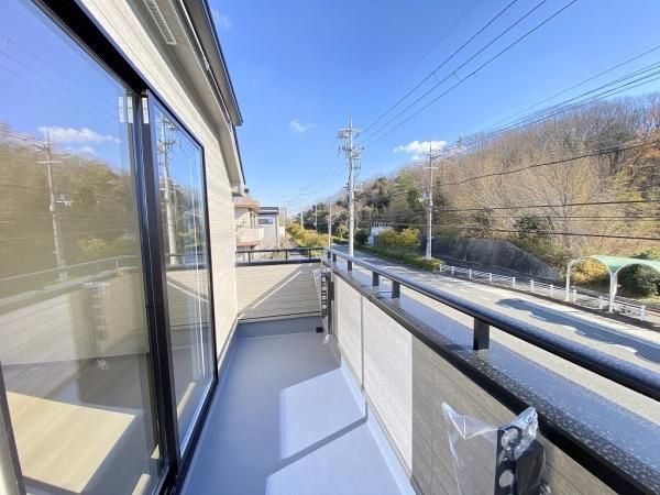【バルコニー】 | 西区樫野台6丁目　B号棟　新築戸建