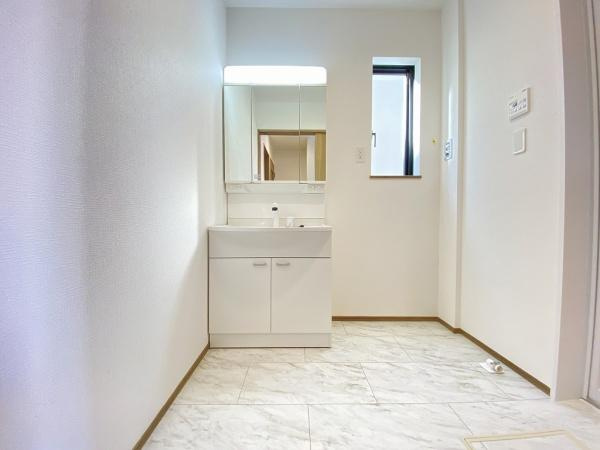 【独立洗面台】 | 西区樫野台6丁目　B号棟　新築戸建