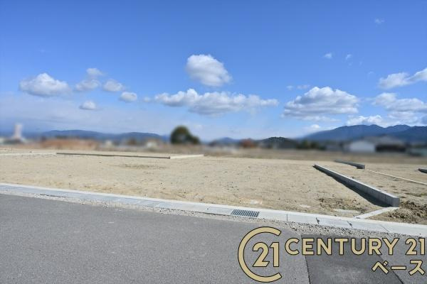 リーブルガーデン城殿町 ２号棟 ／新築一戸建のその他|■現地撮影写真■耐震等級３の地震に強い安心の邸宅！雨で汚れを洗い流してくれるセルフクリーニング機能付き外壁！お気軽にお問い合わせください！■