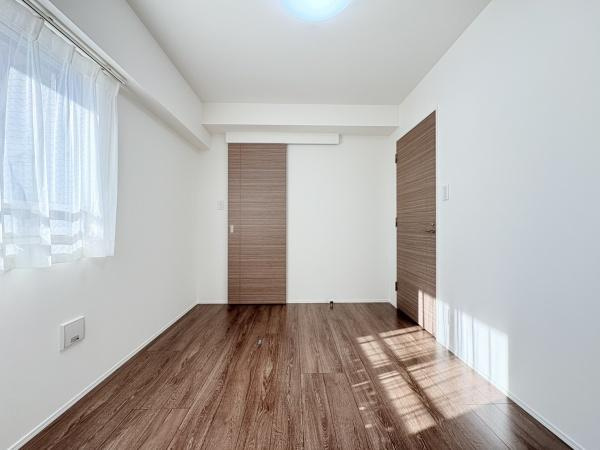 ブリシア横浜大口の洋室