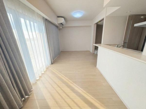 【居間・リビング】 | グランドパレス長田　中古マンション | ●3LDKと使い勝手の良い間取り♪
ファミリーの方にもゆとりのある間取りです♪

