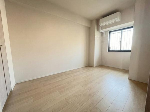 【洋室】 | グランドパレス長田　中古マンション | ■宅配ボックス付き♪
不在時にも荷物を受け取れるため便利ですね♪　