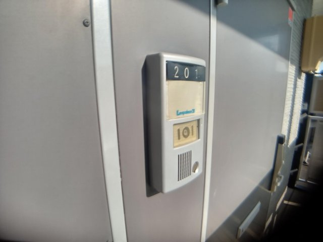 レオパレス長池のその他|モニター付きインターホン