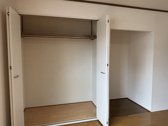 ロイヤルファミール　Dの収納