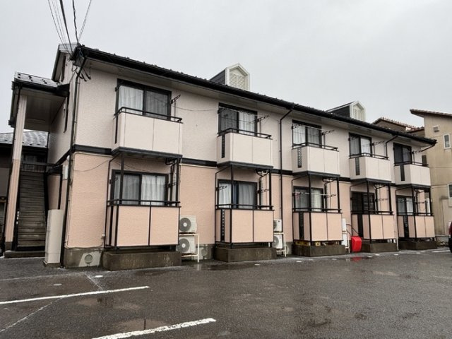 セレステ・オーリの外観