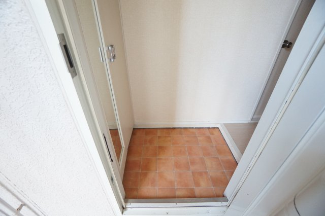 サニーハイムオーリの玄関