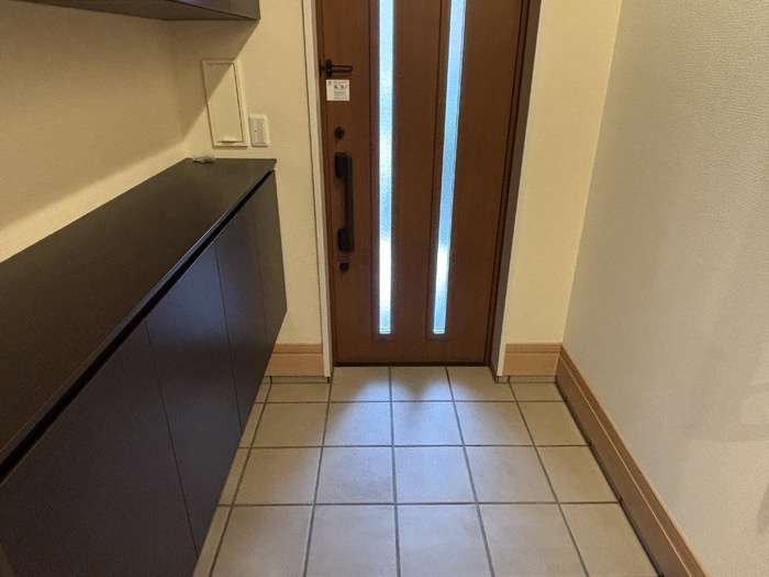 大溝T貸家の玄関