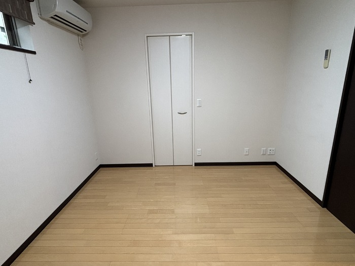 大溝T貸家の内装