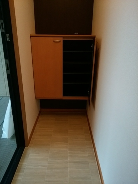 コンフォール２１の玄関