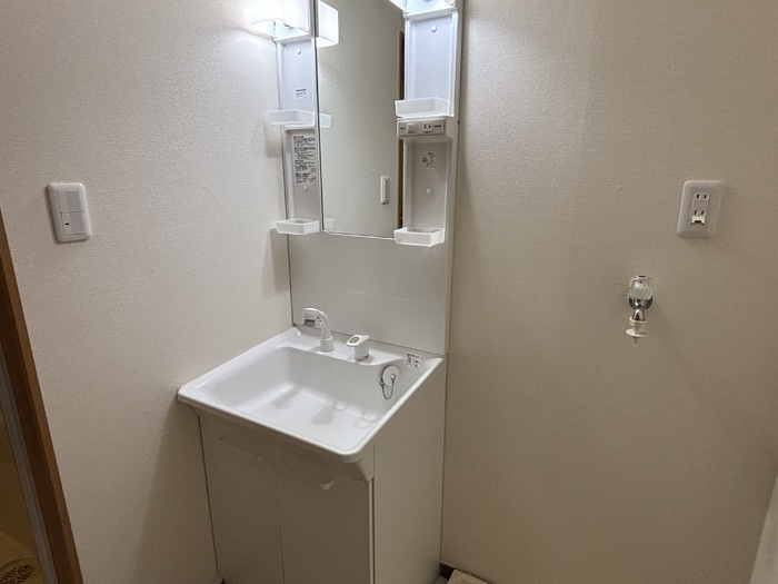 アウスピオーリの洗面所