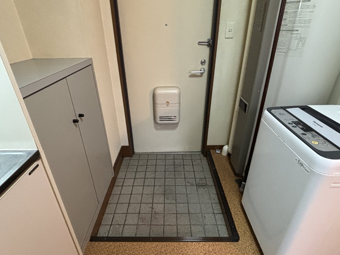 リバーハイツ光陽の玄関