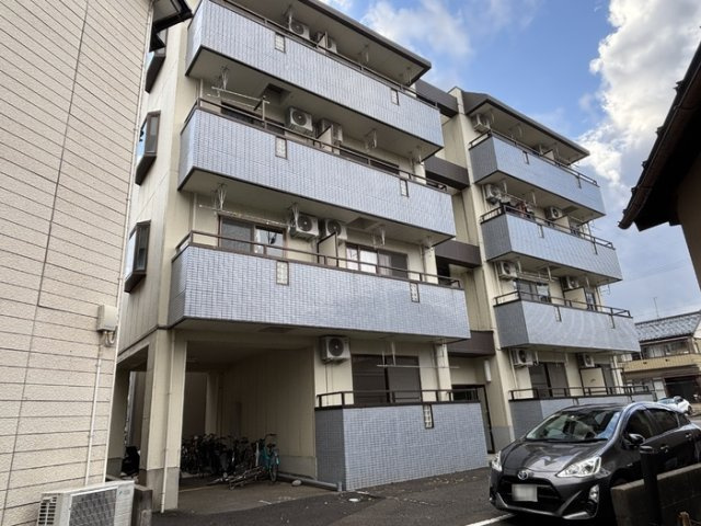 リバーハイツ光陽の外観