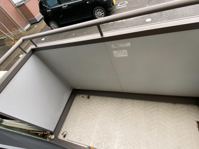 ホワイティ下馬　Ｂのバルコニー