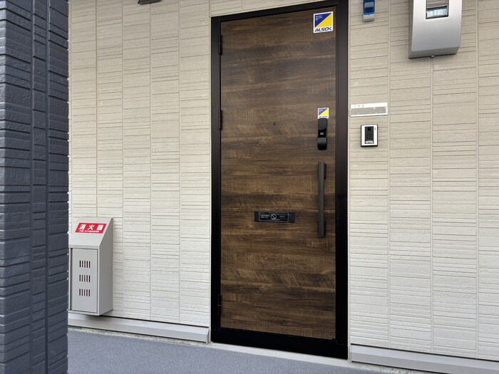 サニーガーデン日之出の玄関