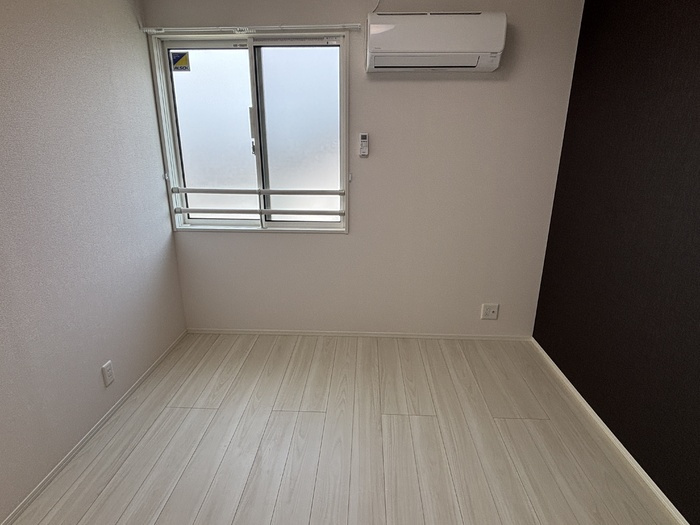 D-Regalo二の宮の洋室