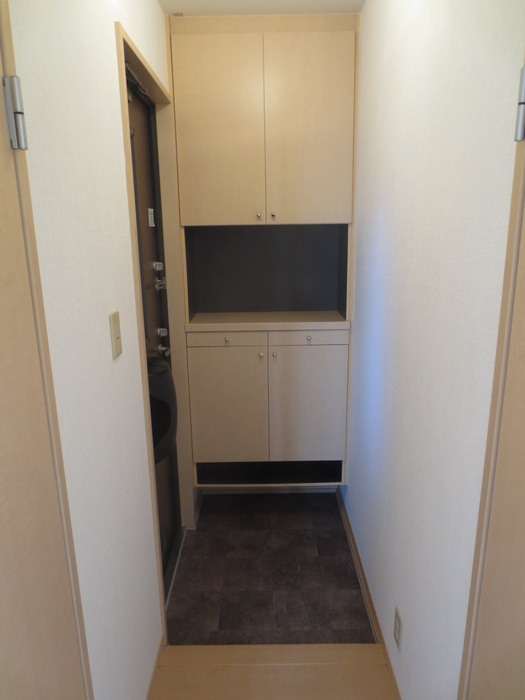 風のクローバー　Ａの玄関