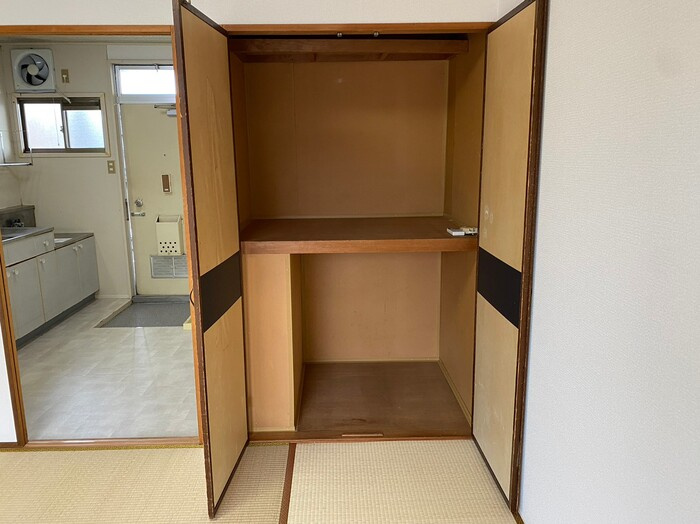 リバーハイツの和室