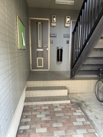 サザンヴィレッジ　A棟のエントランス