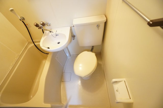 リバーハイツの浴室