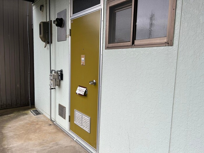 リバーハイツのエントランス