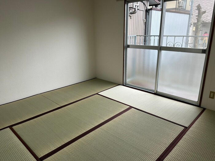 リバーハイツの和室