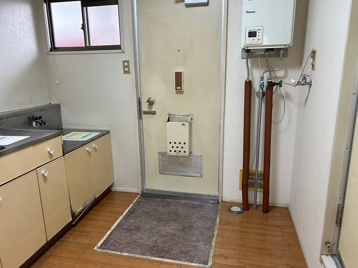 リバーハイツの玄関