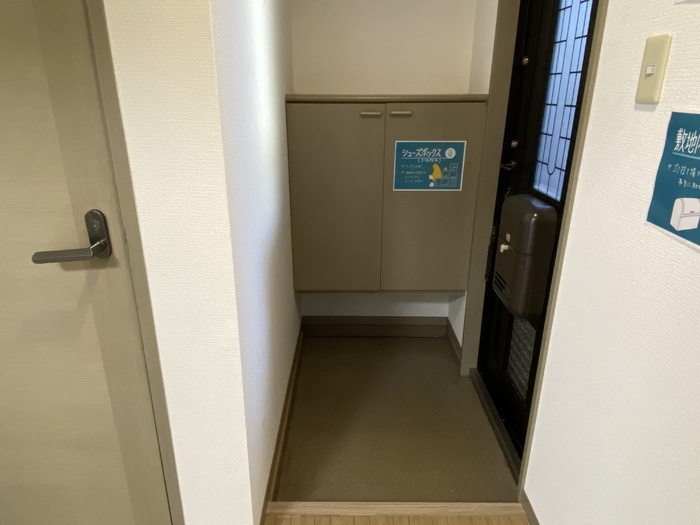 コーポラスITOⅡ　Aの玄関