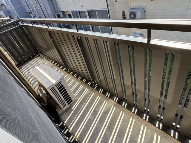 カルナ みたかのバルコニー