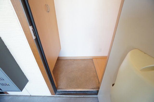 フルール大和　Ｃの玄関