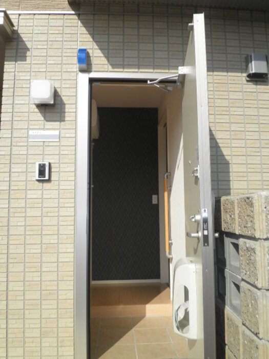 クレア　ド　ルーン　Ａ棟の玄関