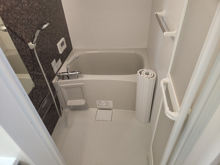 un fleuve(ｱﾝ ﾌﾙｰｳﾞ)の浴室