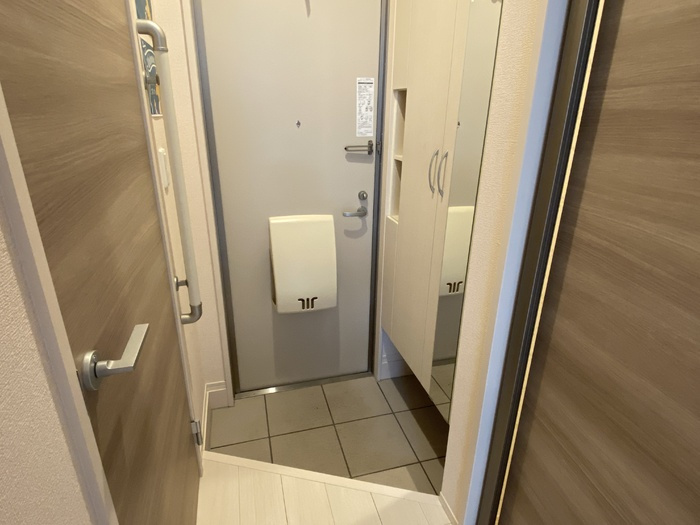 アン・ファミーユの玄関