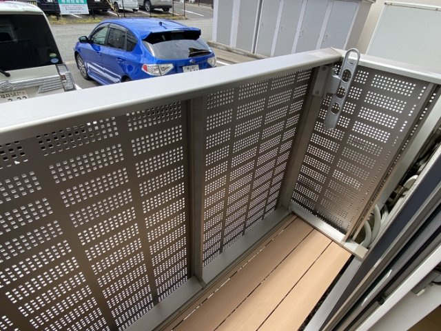 フリーデン大宮のバルコニー