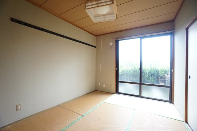 豊岡タウンハウス　D棟の和室