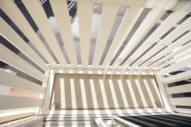 ロアジーナ　B棟のバルコニー