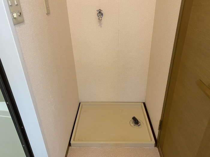 ロイヤルファミール　A