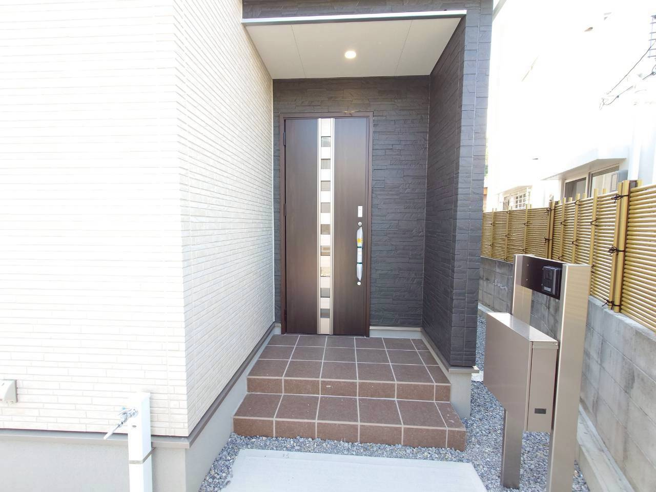 ■■豊見城市我那覇-1号棟（全3棟）の玄関|玄関です