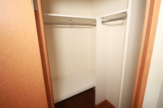 レオパレス松山インターの内装|備品や設備仕様は号室等により異なります現地をご確認下さい。