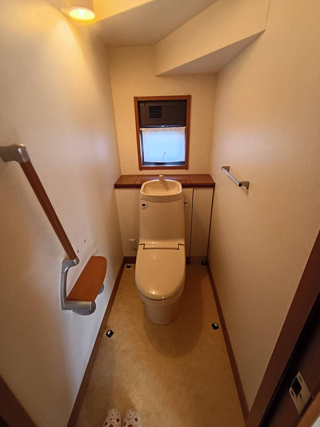 西条市樋之口67-3　中古戸建のトイレ