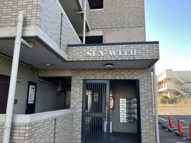 SUN　WITHのエントランス