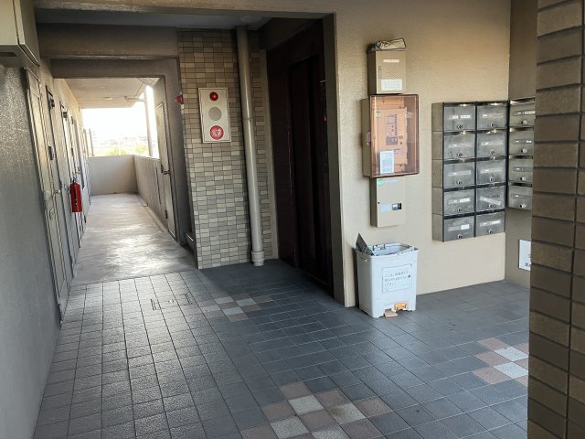 SUN　WITHのロビー