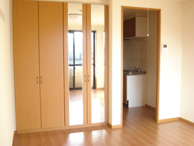 【内装】 | ジャルディニエールＤ | 洋室