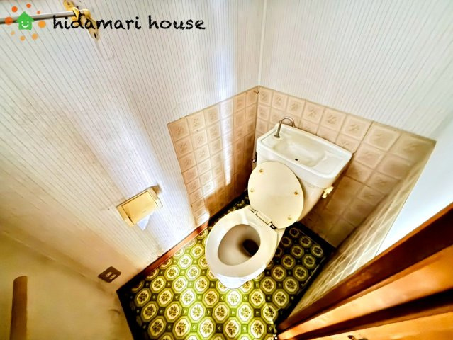 上尾市大谷本郷　中古戸建のトイレ