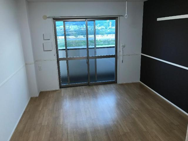 リバレイン東原の内装|洋室