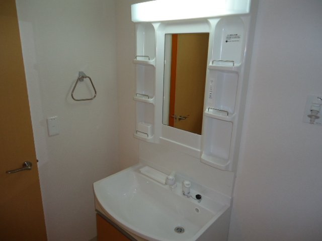 ココットⅡの洗面所|洗髪洗面化粧台