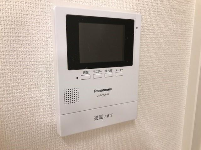 カルモ愛宕の内装|カメラ付インターホン