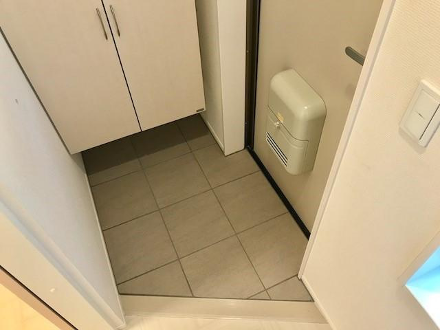 カルモ愛宕の玄関|玄関