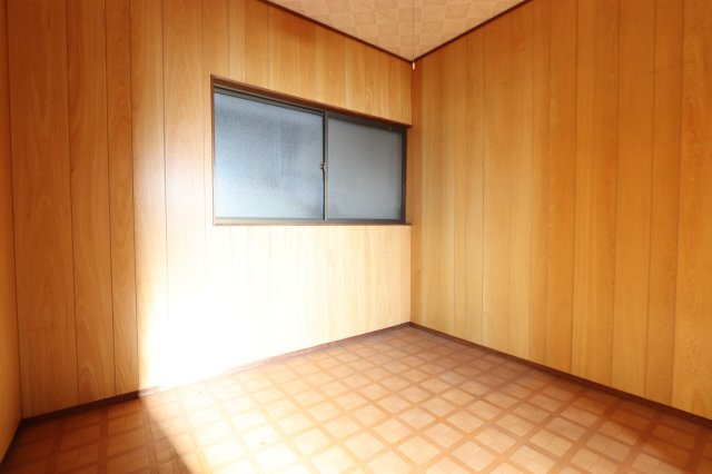 西野町1-20戸建の内装