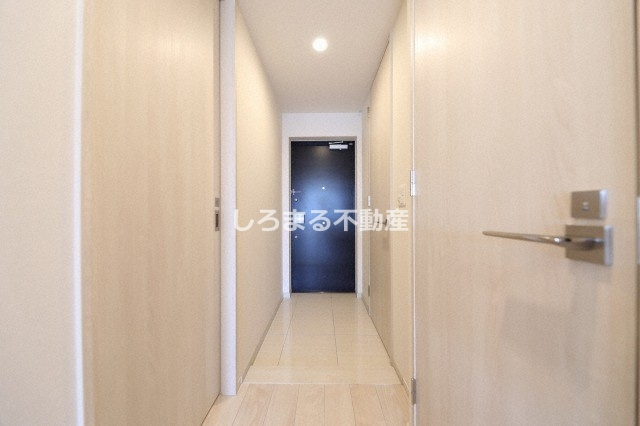 ブランズ北堀江プレイスの玄関