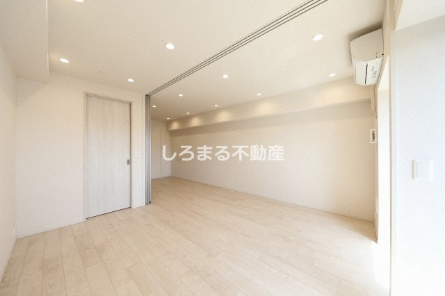 ブランズ北堀江プレイスの洋室